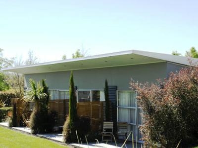The Claremont Motel Martinborough Extérieur photo